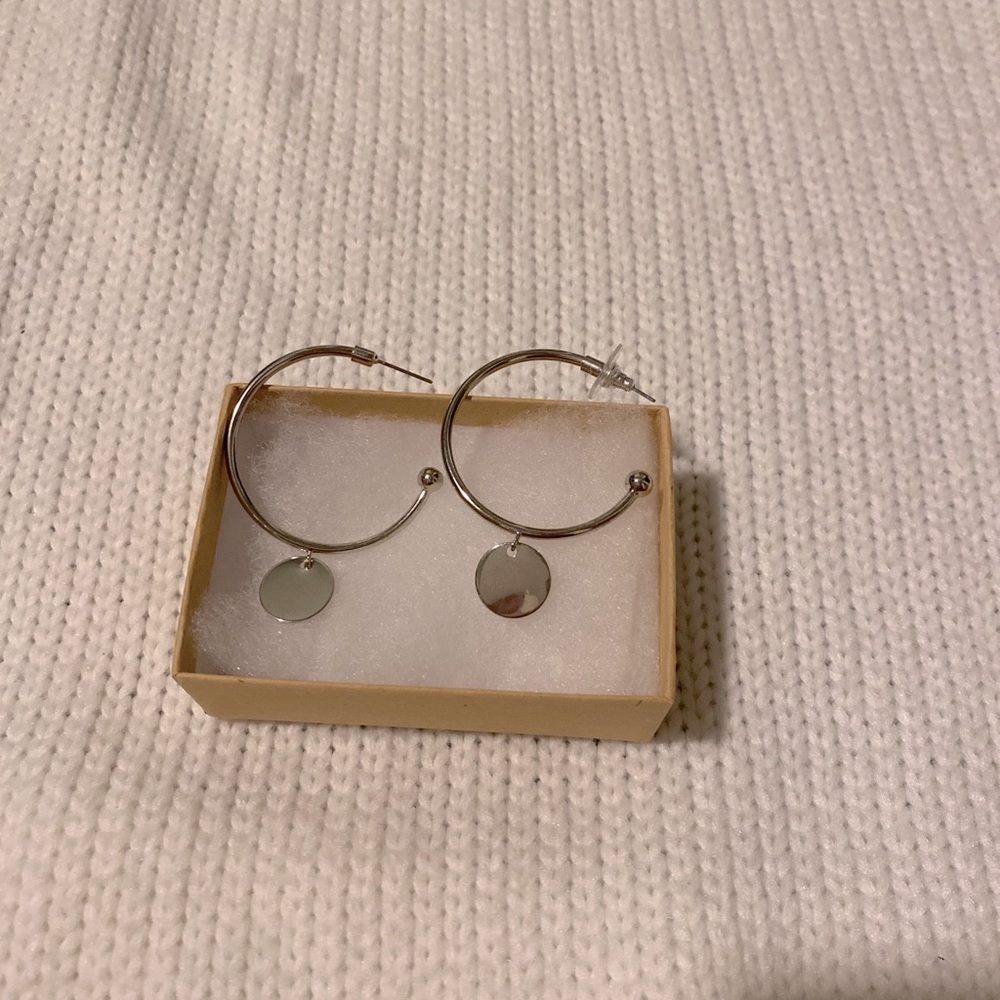 SHARA | silver hoop earrings